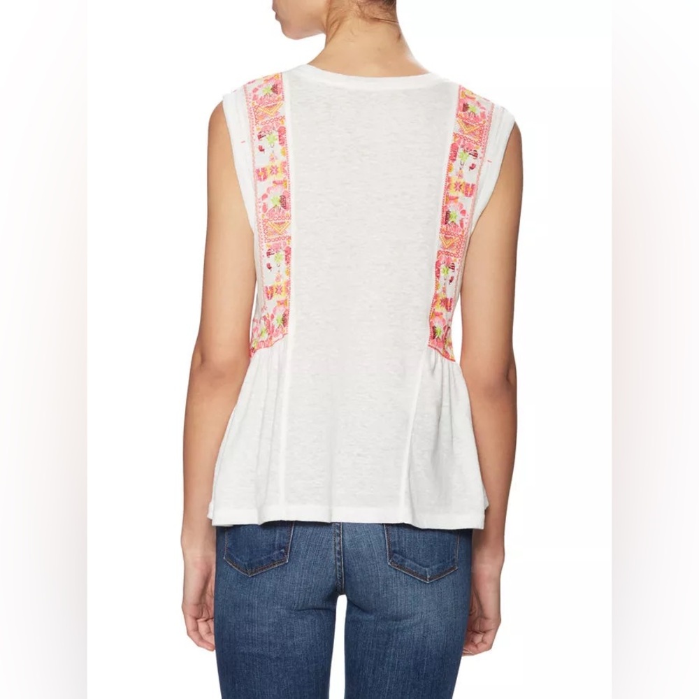 Francescas Boho Embroidered Peplum Top White Sleeveless Floral Medium - Picture 4 of 10
